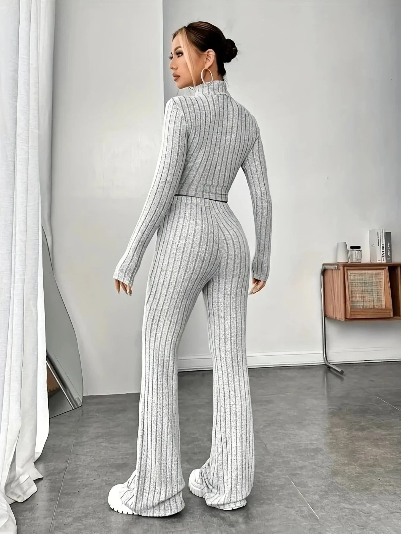 Women's 2-Piece Long Sleeve Crop Top & Flare Pants Set