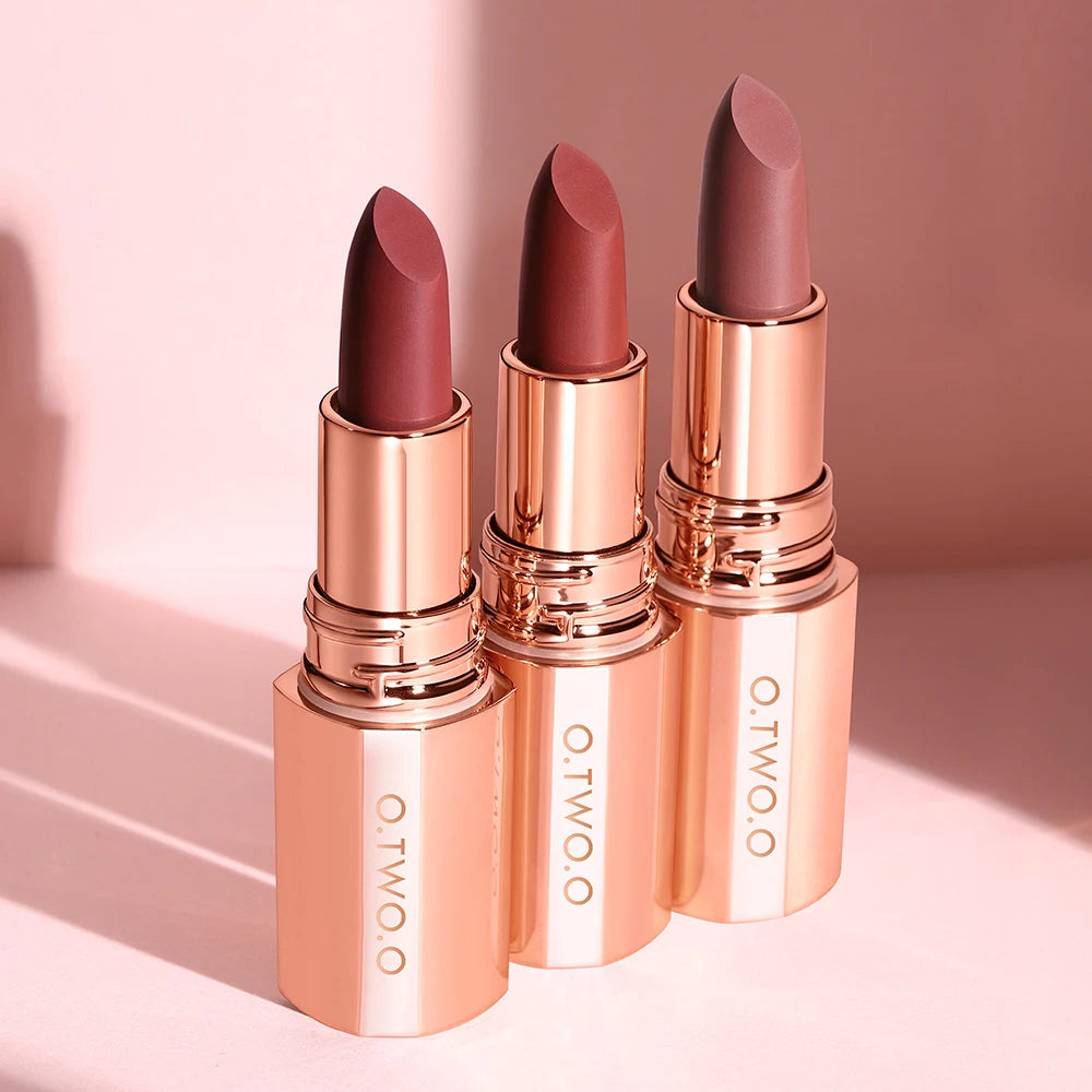 O.TWO.O Long Lasting Smudge-Free Velvet Matte Lipstick